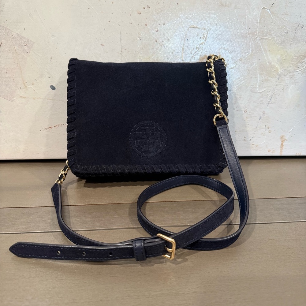 Tory Burch Marion Suede Crossbody Clutch Navy Blue Gold Chain Whipstitch Bag - Picture 3 of 12